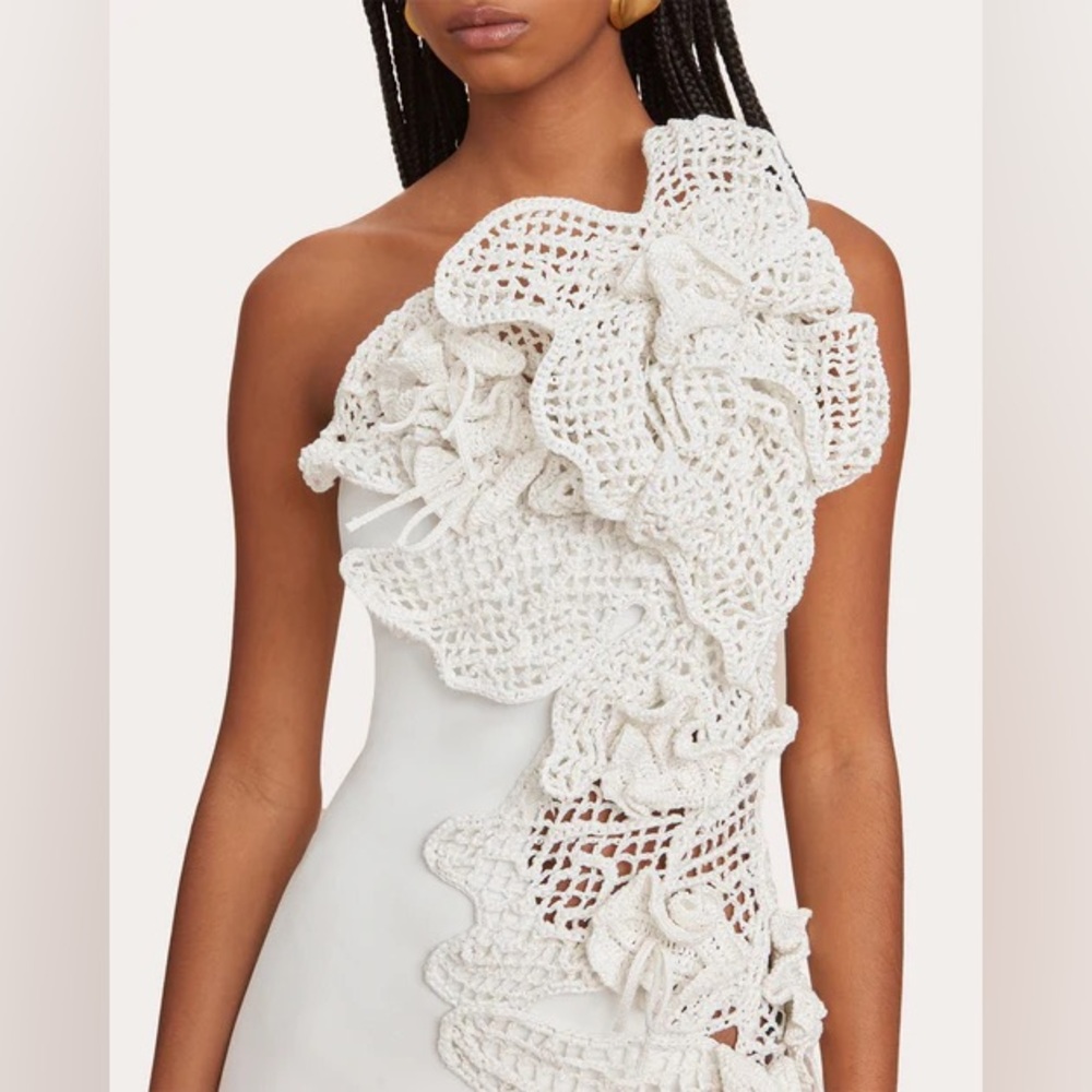 Cult Gaia
GALLA CROCHET GOWN - Picture 7 of 11